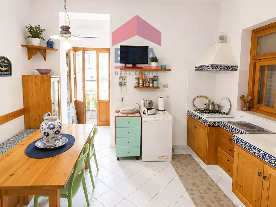 Immagine 3 di Appartamento in vendita  in Corso Umberto primo 29 a San Vito Lo Capo