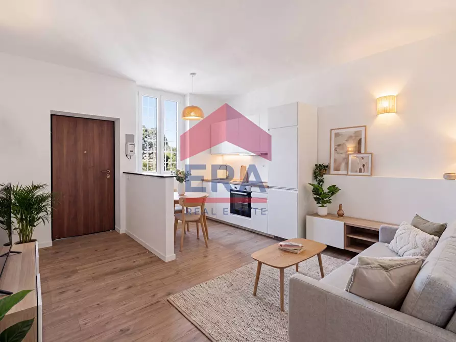 Immagine 2 di Appartamento in vendita  in via Verro 45 a Milano