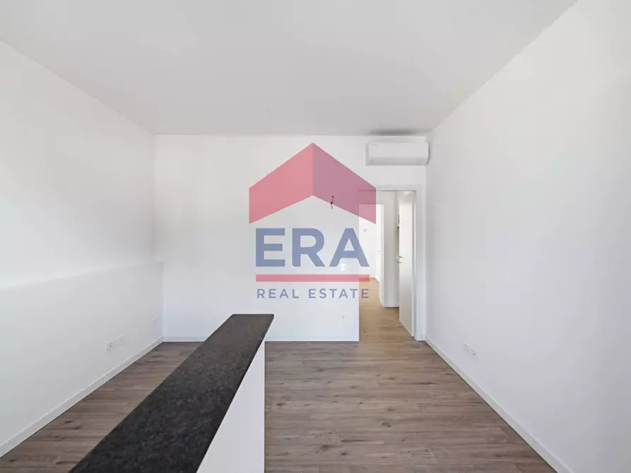 Immagine 5 di Appartamento in vendita  in via Verro 45 a Milano