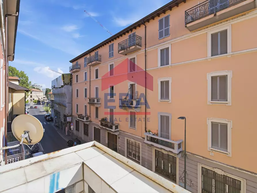 Immagine 19 di Appartamento in vendita  in via Verro 45 a Milano