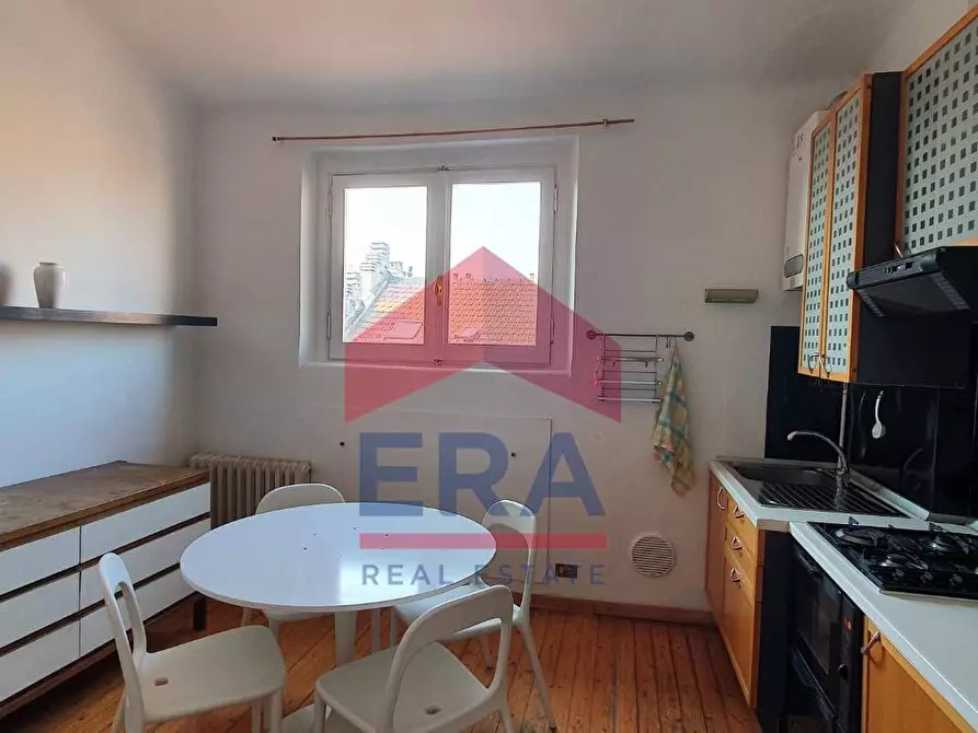 Immagine 5 di Appartamento in affitto  in via melzo a Milano