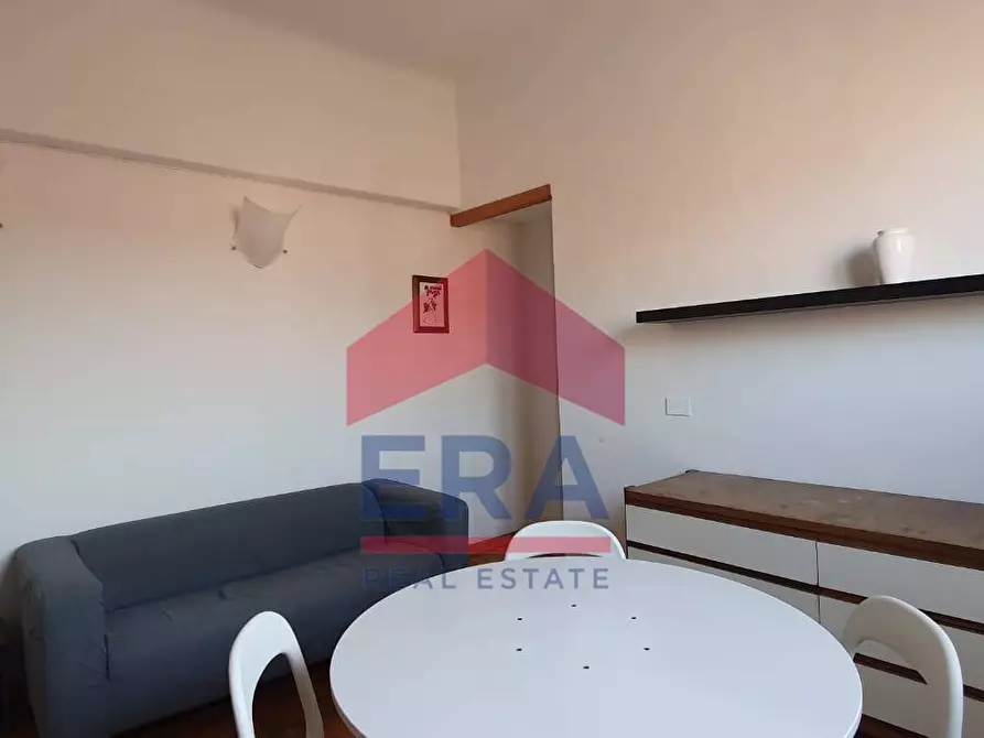 Immagine 19 di Appartamento in affitto  in via melzo a Milano