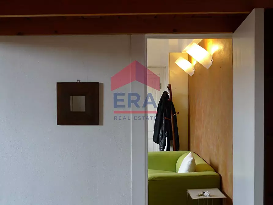 Immagine 28 di Appartamento in affitto  in via melzo a Milano