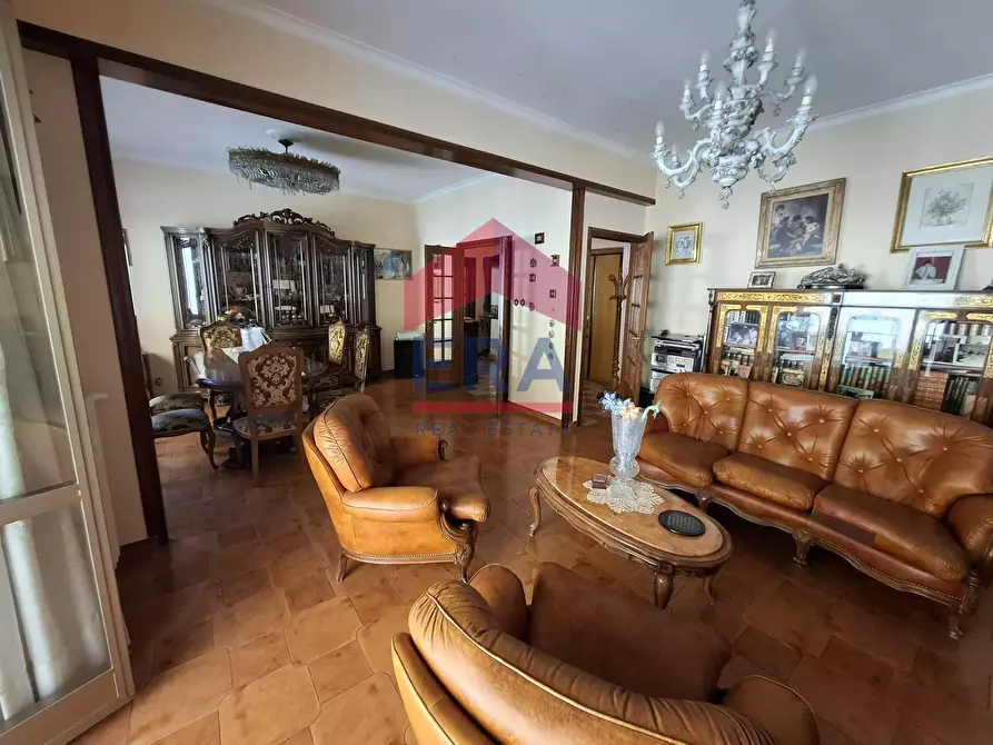 Immagine 7 di Appartamento in vendita  in via VETURIA 32 a Roma