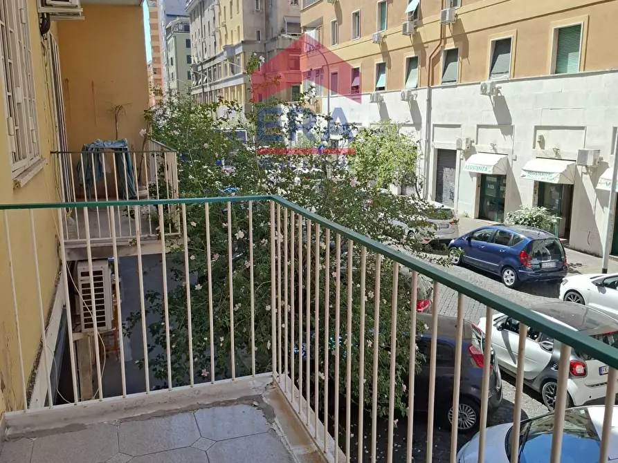 Immagine 27 di Appartamento in vendita  in via VETURIA 32 a Roma