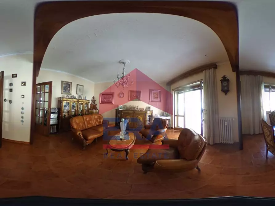 Immagine 26 di Appartamento in vendita  in via VETURIA 32 a Roma