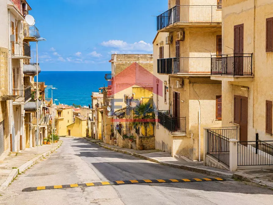 Immagine 11 di Casa indipendente in vendita  in via Torquato Tasso 10 a Castellammare Del Golfo