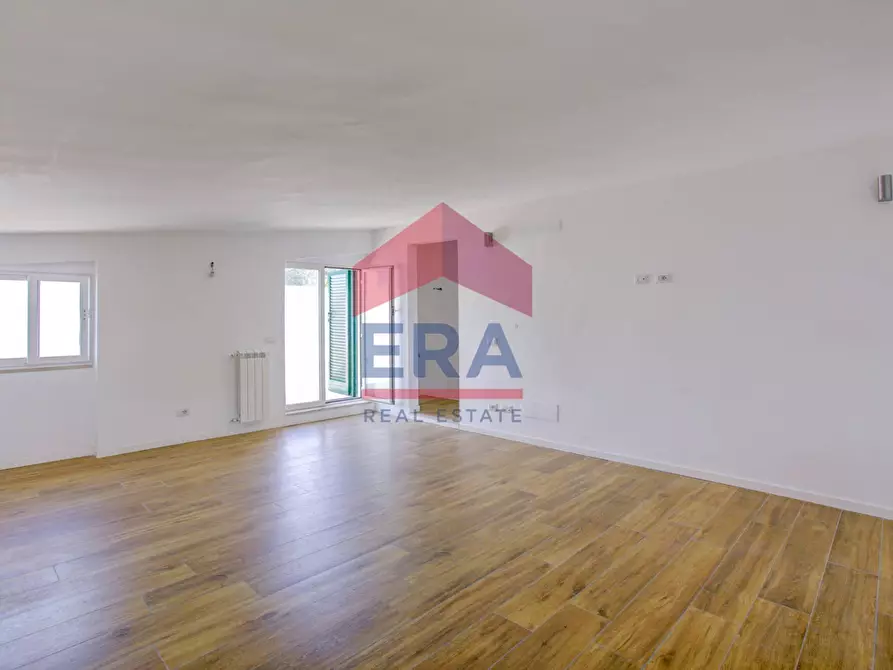 Immagine 6 di Appartamento in vendita  in Via del Casale Radicelli a Roma