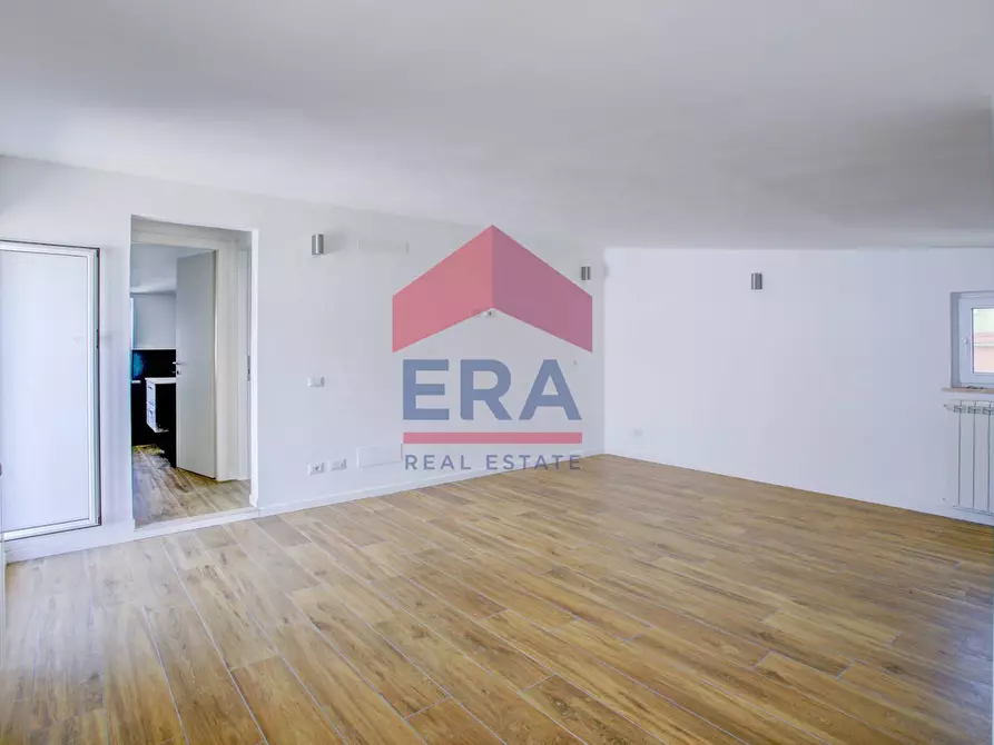 Immagine 8 di Appartamento in vendita  in Via del Casale Radicelli a Roma