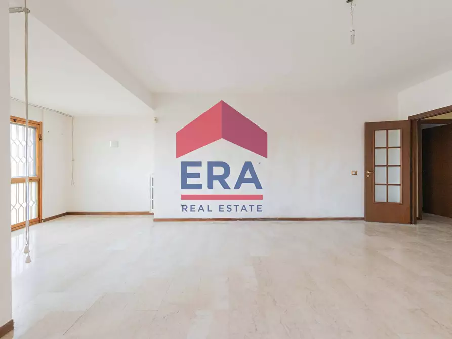 Immagine 7 di Appartamento in vendita  in Via Riccardo Forster 104 a Roma