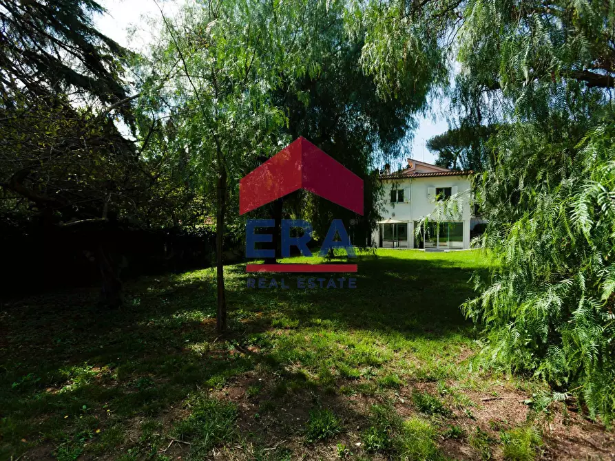 Immagine 39 di Villetta a schiera in vendita  in Via Leonardo Fibonacci 57 a Roma