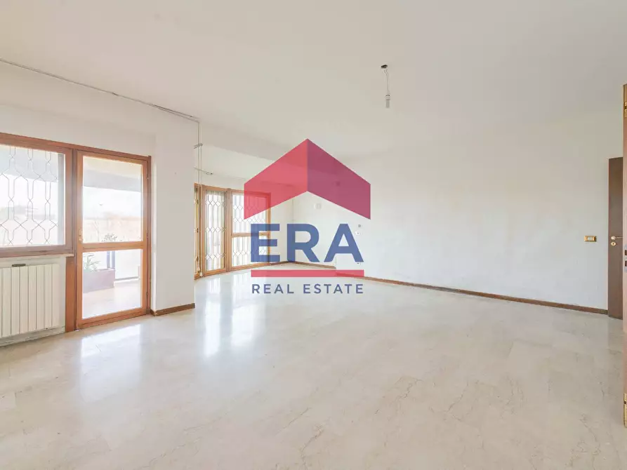 Immagine 11 di Appartamento in vendita  in Via Riccardo Forster 104 a Roma