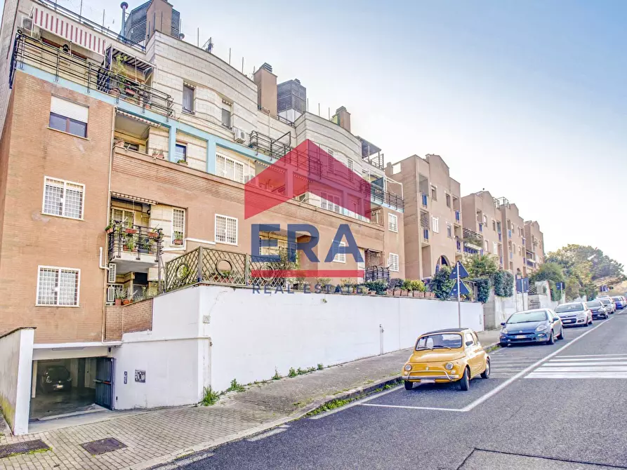 Immagine 27 di Appartamento in vendita  in Via Ezio d'Errico 45 a Roma