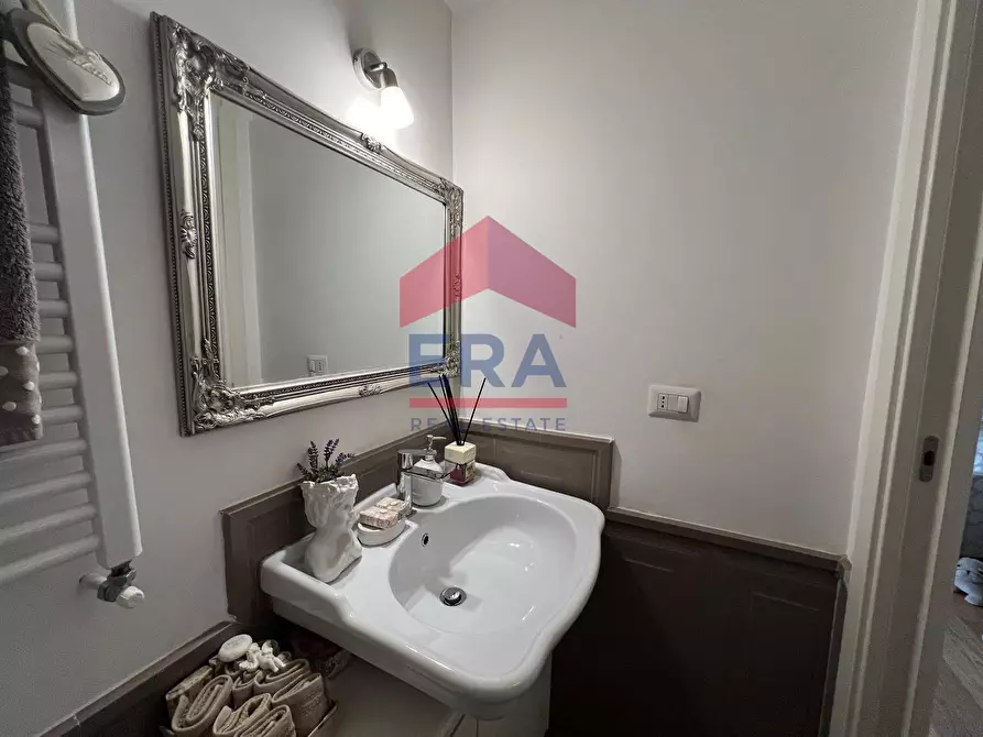 Immagine 35 di Attico in vendita  in Via Casal Saraceno 6 a Roma