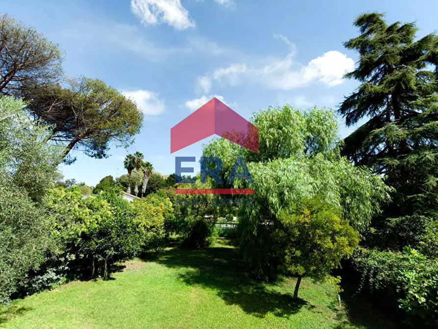 Immagine 6 di Villetta a schiera in vendita  in Via Leonardo Fibonacci 57 a Roma