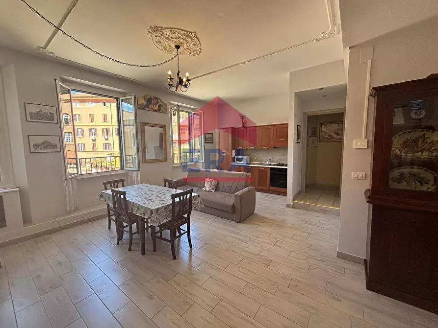 Immagine 7 di Appartamento in vendita  in Via Delle Fornaci 44 a Roma