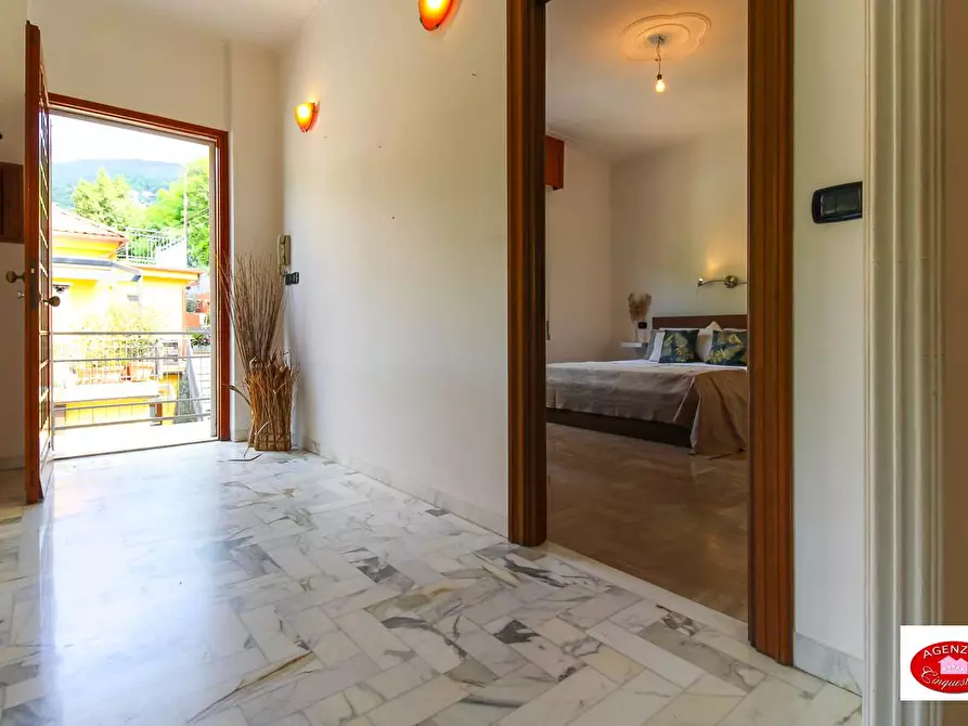 Immagine 8 di Villa in vendita  in Via Pero 116 a Varazze