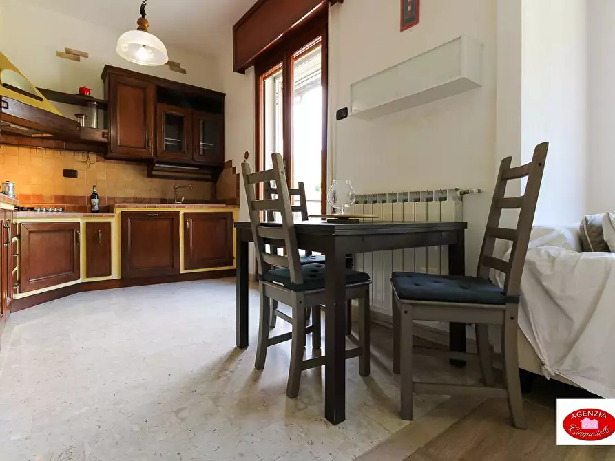 Immagine 15 di Villa in vendita  in Via Pero 116 a Varazze