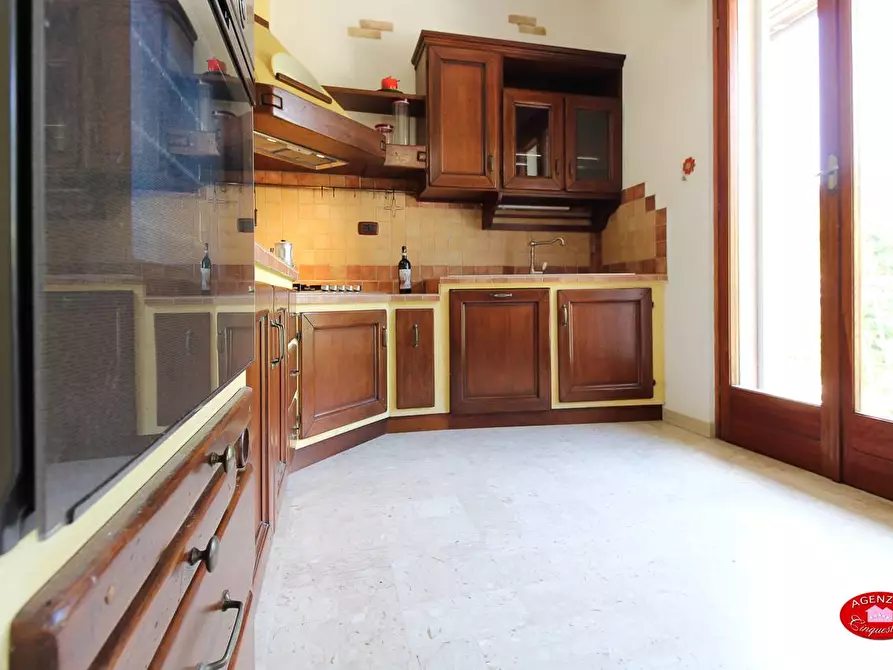 Immagine 17 di Villa in vendita  in Via Pero 116 a Varazze