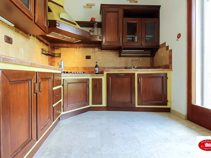 Immagine 16 di Villa in vendita  in Via Pero 116 a Varazze