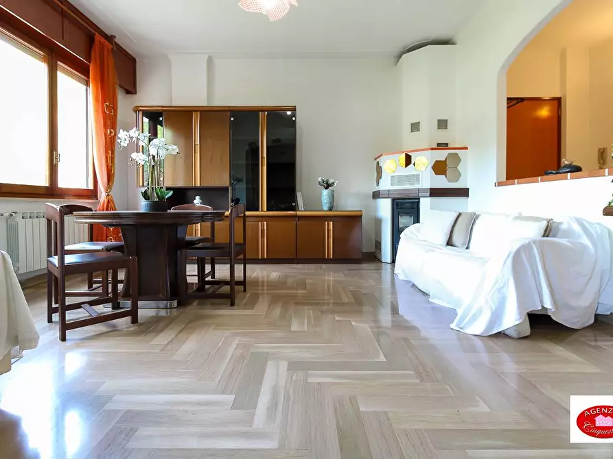 Immagine 14 di Villa in vendita  in Via Pero 116 a Varazze