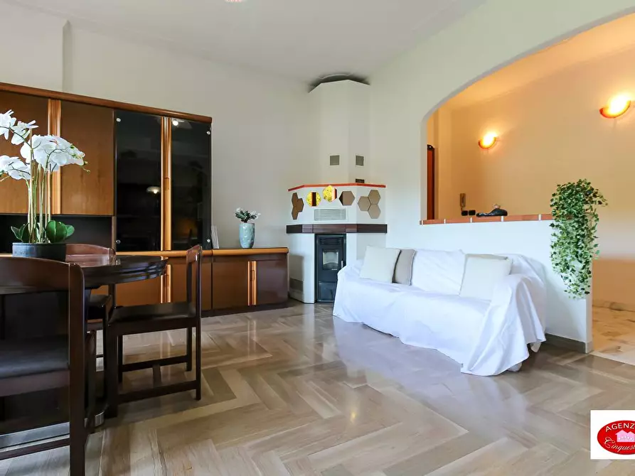 Immagine 10 di Villa in vendita  in Via Pero 116 a Varazze