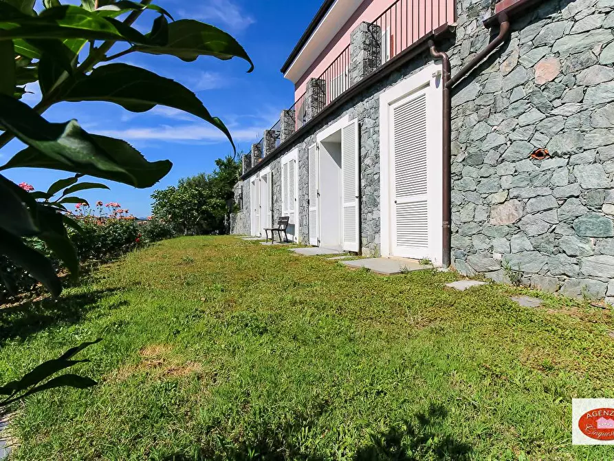 Immagine 34 di Villa in vendita  in Via Dei Siri 131 a Albisola Superiore