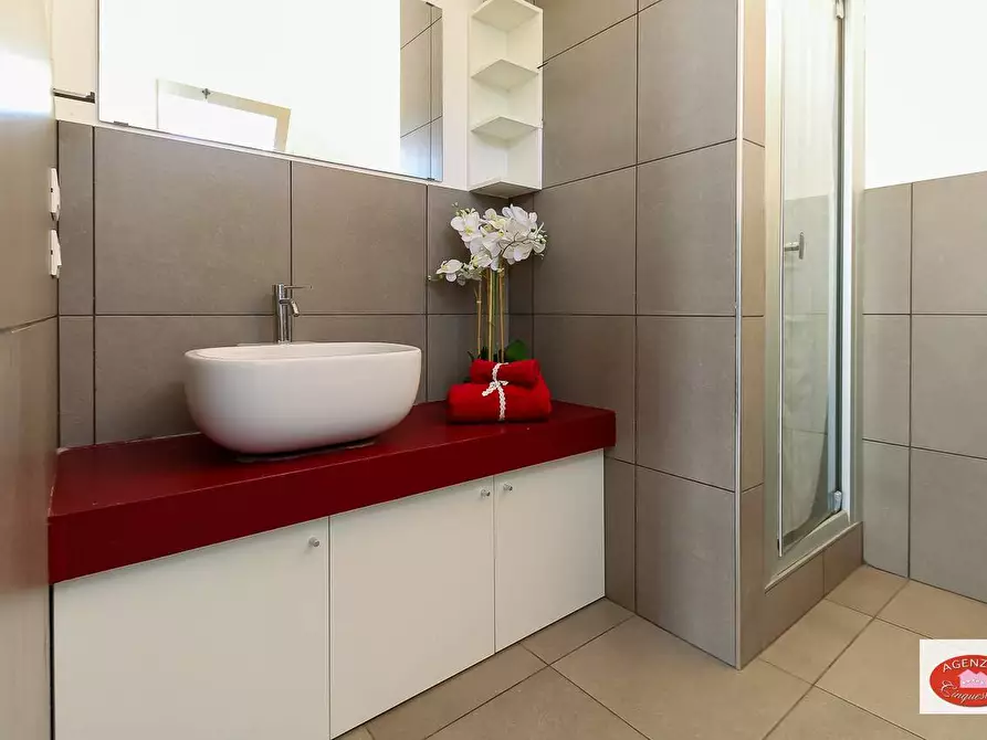 Immagine 28 di Villa in vendita  in Via Dei Siri 131 a Albisola Superiore