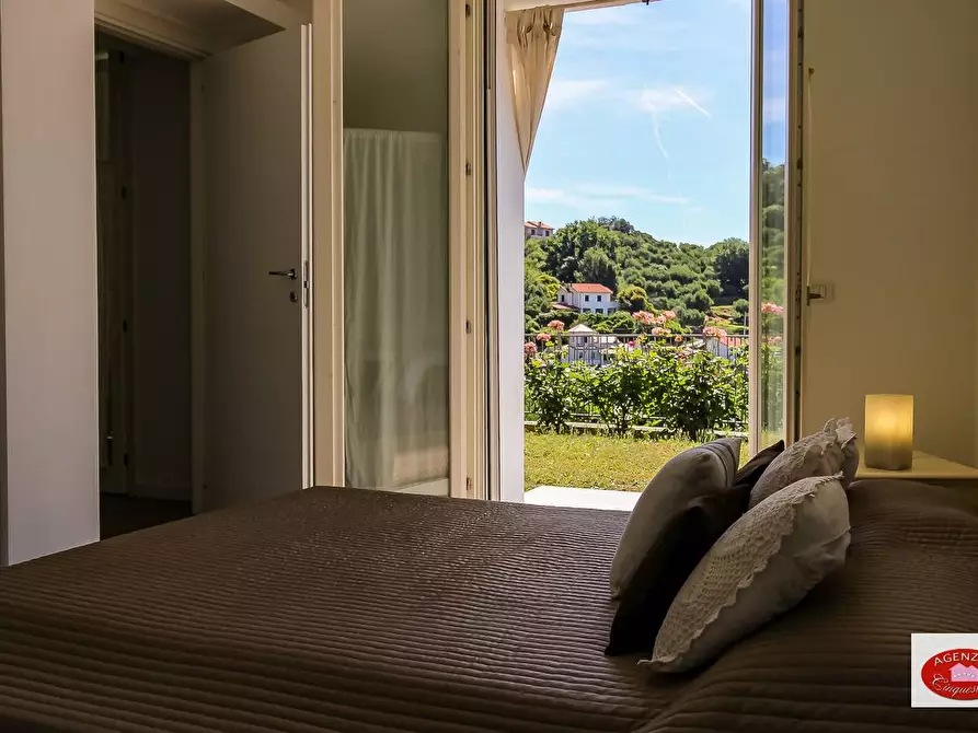 Immagine 32 di Villa in vendita  in Via Dei Siri 131 a Albisola Superiore