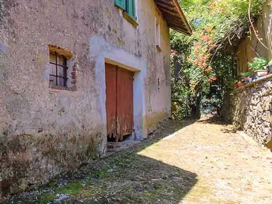 Immagine 11 di Rustico / casale in vendita  in Via Davide Vignolo 38 a Pontinvrea