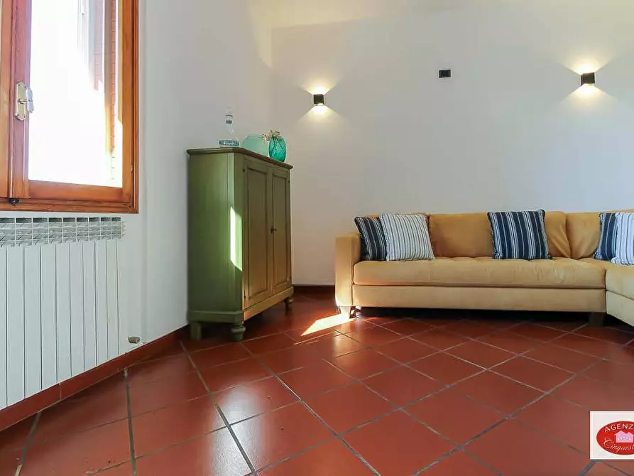 Immagine 15 di Villa in vendita  in Via Mezzano 14 a Stella