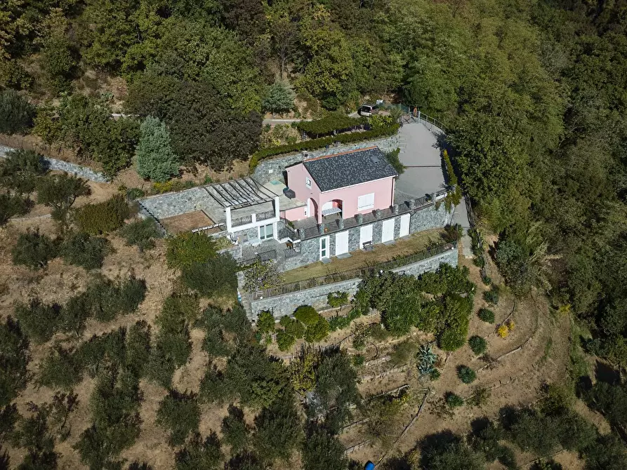 Immagine 38 di Villa in vendita  in Via Dei Siri 131 a Albisola Superiore