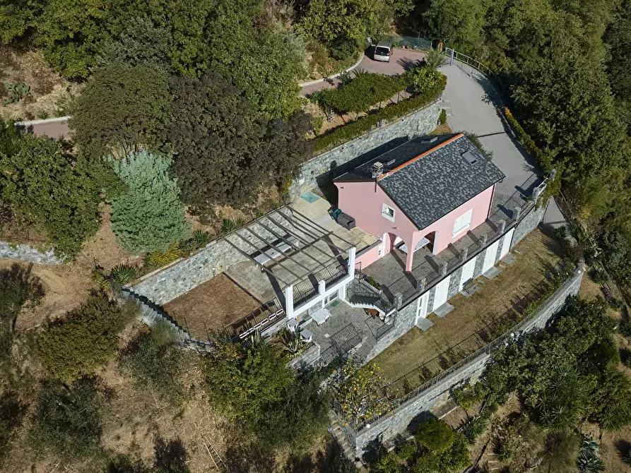 Immagine 43 di Villa in vendita  in Via Dei Siri 131 a Albisola Superiore