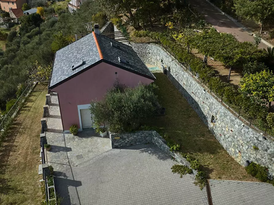 Immagine 49 di Villa in vendita  in Via Dei Siri 131 a Albisola Superiore