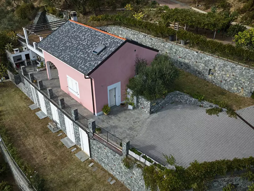 Immagine 50 di Villa in vendita  in Via Dei Siri 131 a Albisola Superiore