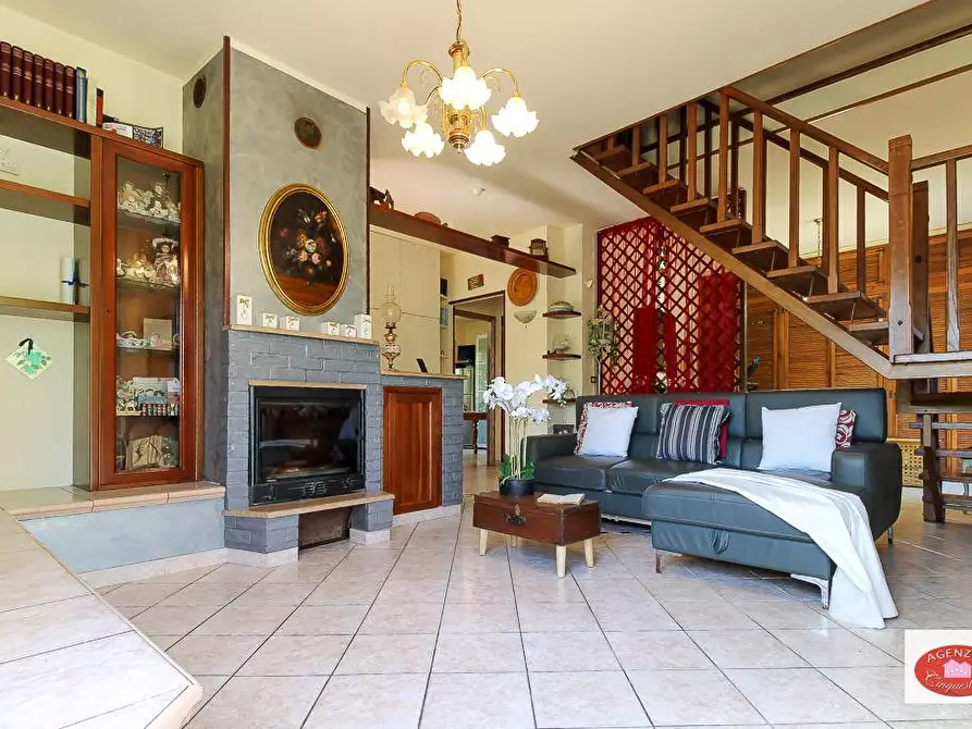 Immagine 4 di Villa in vendita  in Via G.B.Parodi 26 a Stella