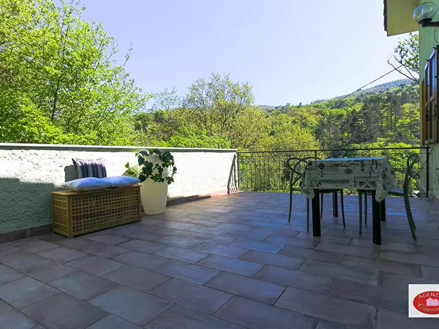 Immagine 32 di Villa in vendita  in Via G.B.Parodi 26 a Stella