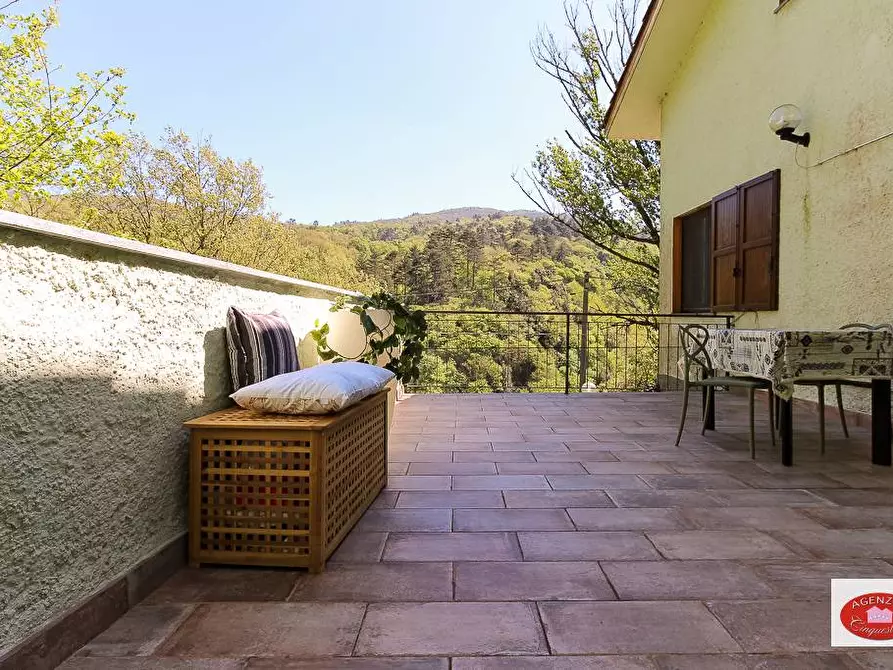 Immagine 33 di Villa in vendita  in Via G.B.Parodi 26 a Stella