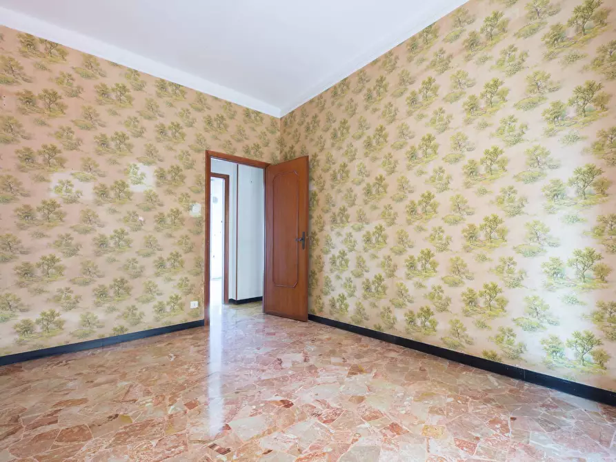 Immagine 18 di Appartamento in affitto  in Via Buratella a Genova