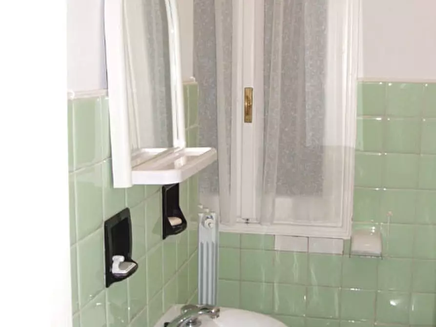 Immagine 14 di Appartamento in affitto  in Via Manni 37 a Arenzano