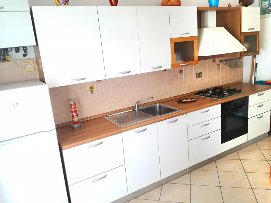 Immagine 11 di Appartamento in affitto  in Piazza Leonardo da Vinci 23 a Arenzano