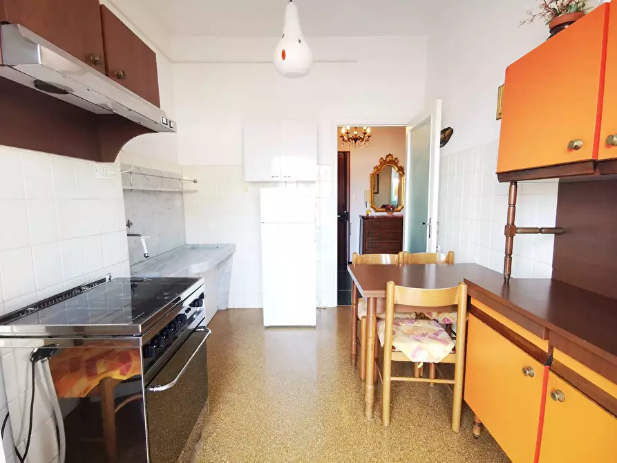 Immagine 9 di Appartamento in affitto  in Via Trento 8 a Arenzano