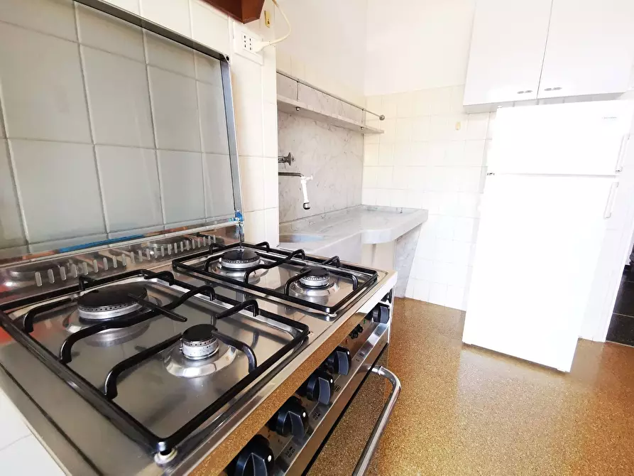 Immagine 11 di Appartamento in affitto  in Via Trento 8 a Arenzano