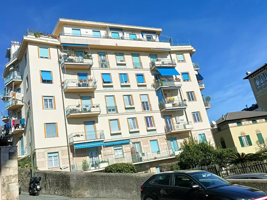 Immagine 1 di Appartamento in affitto  in Via Buonarroti 10 a Arenzano