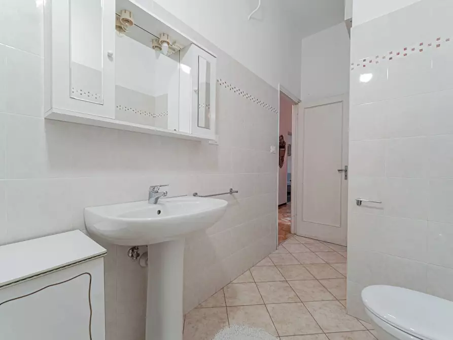 Immagine 25 di Appartamento in affitto  in Via Trento 8 a Arenzano