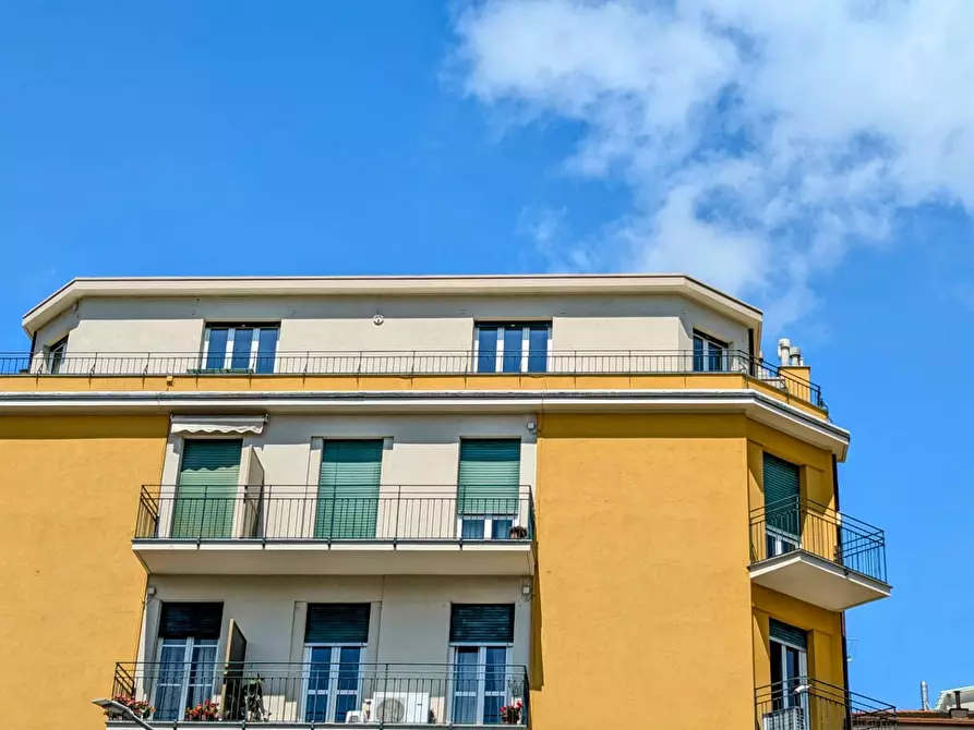 Immagine 2 di Appartamento in affitto  in Piazza Don Servetto 3 a Arenzano