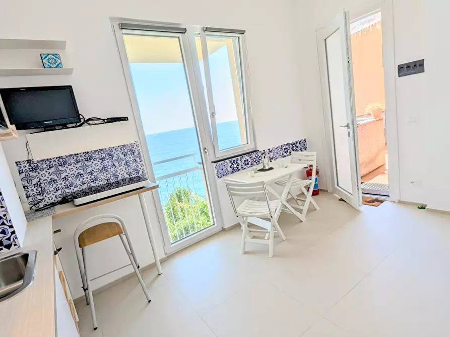 Immagine 10 di Appartamento in affitto  in Via della Costa 19 a Arenzano