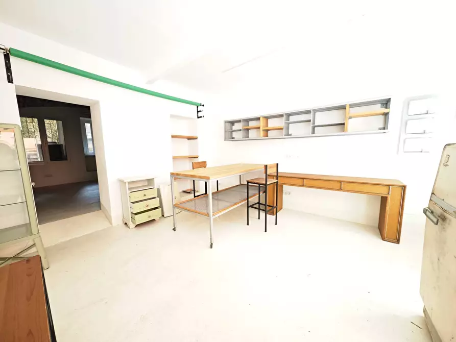 Immagine 4 di Locale commerciale in affitto  in Via Capitan Romeo 82 a Arenzano