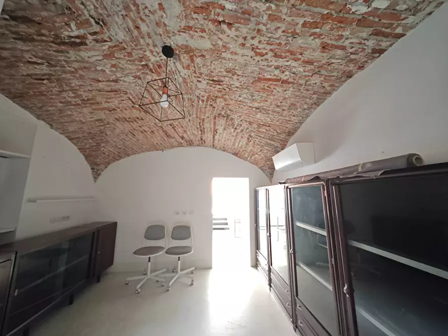 Immagine 8 di Locale commerciale in affitto  in Via Capitan Romeo 82 a Arenzano