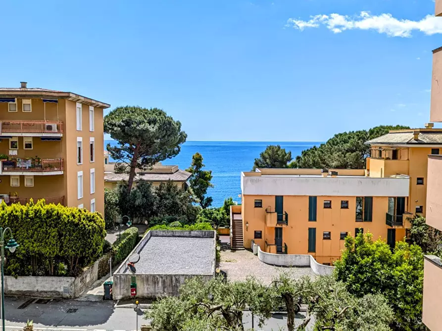 Immagine 18 di Appartamento in affitto  in Via del Mare 50 a Arenzano